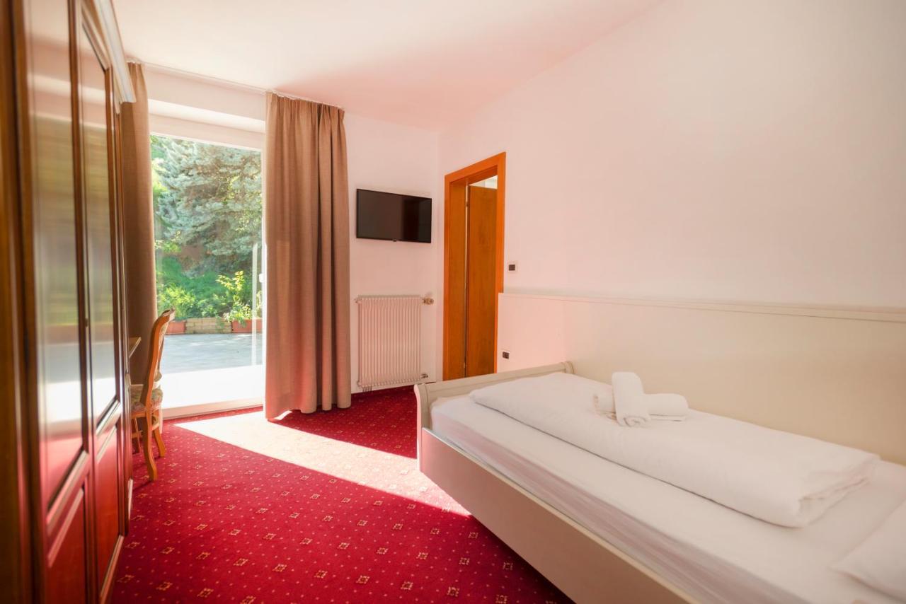 Hotel Marlingerhof Buitenkant foto